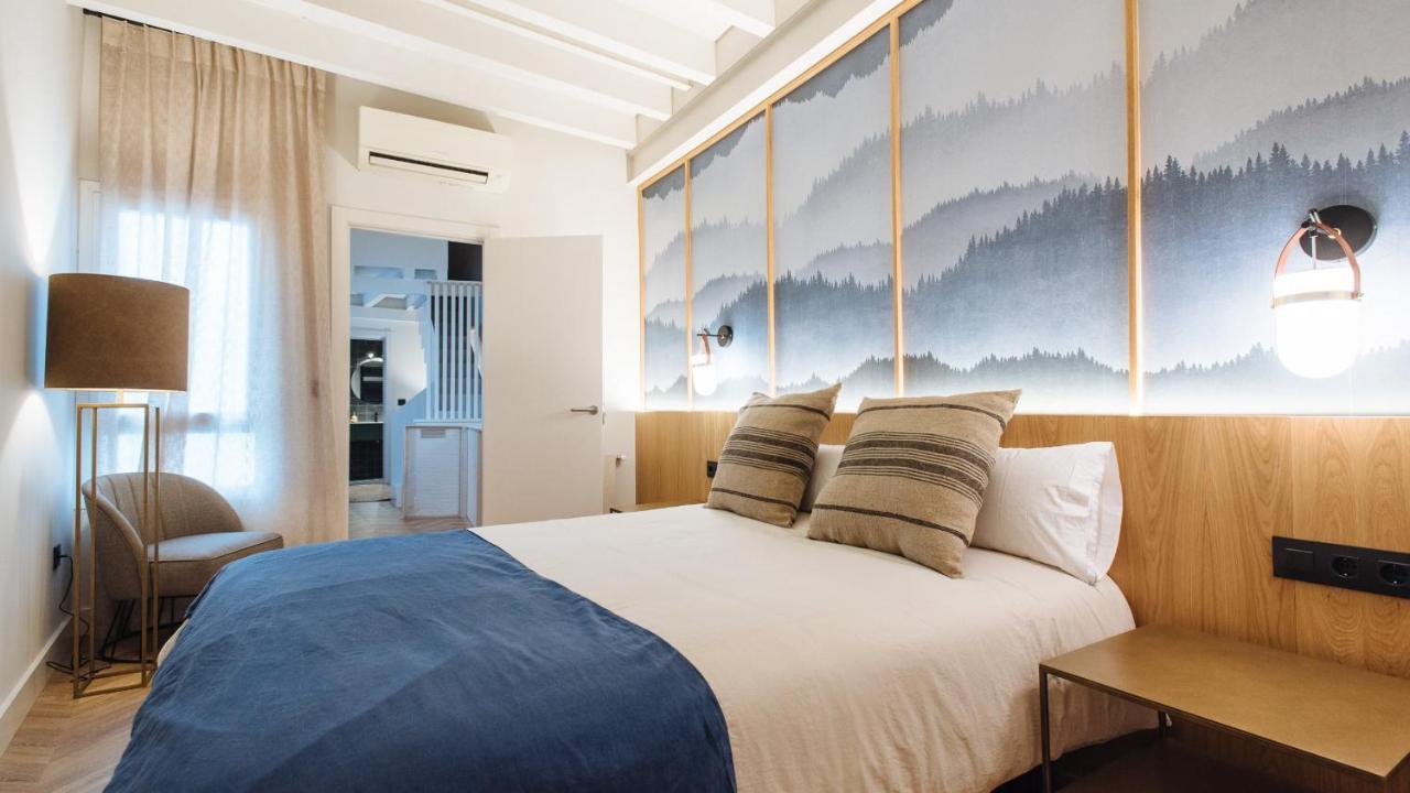 R26 Suites Sevilla エクステリア 写真
