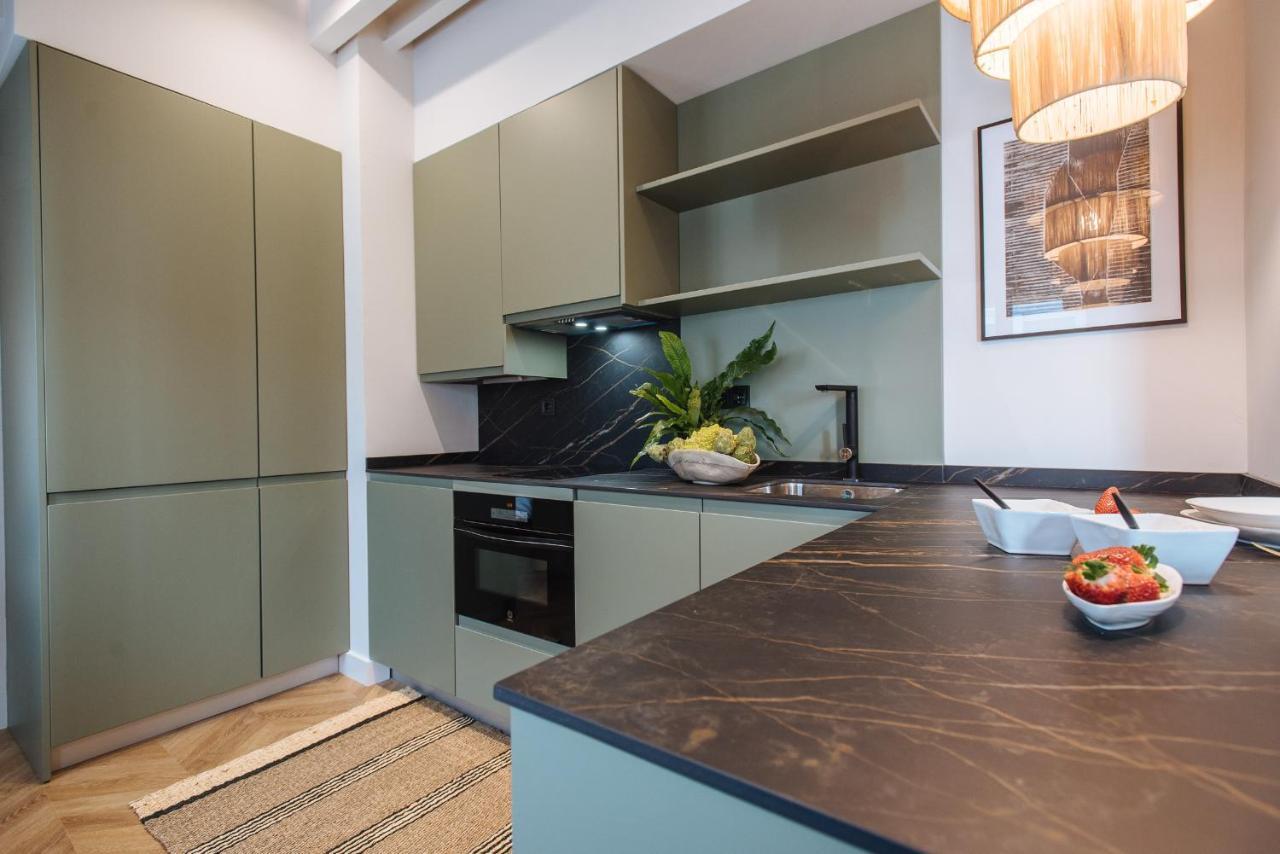 R26 Suites Sevilla 部屋 写真