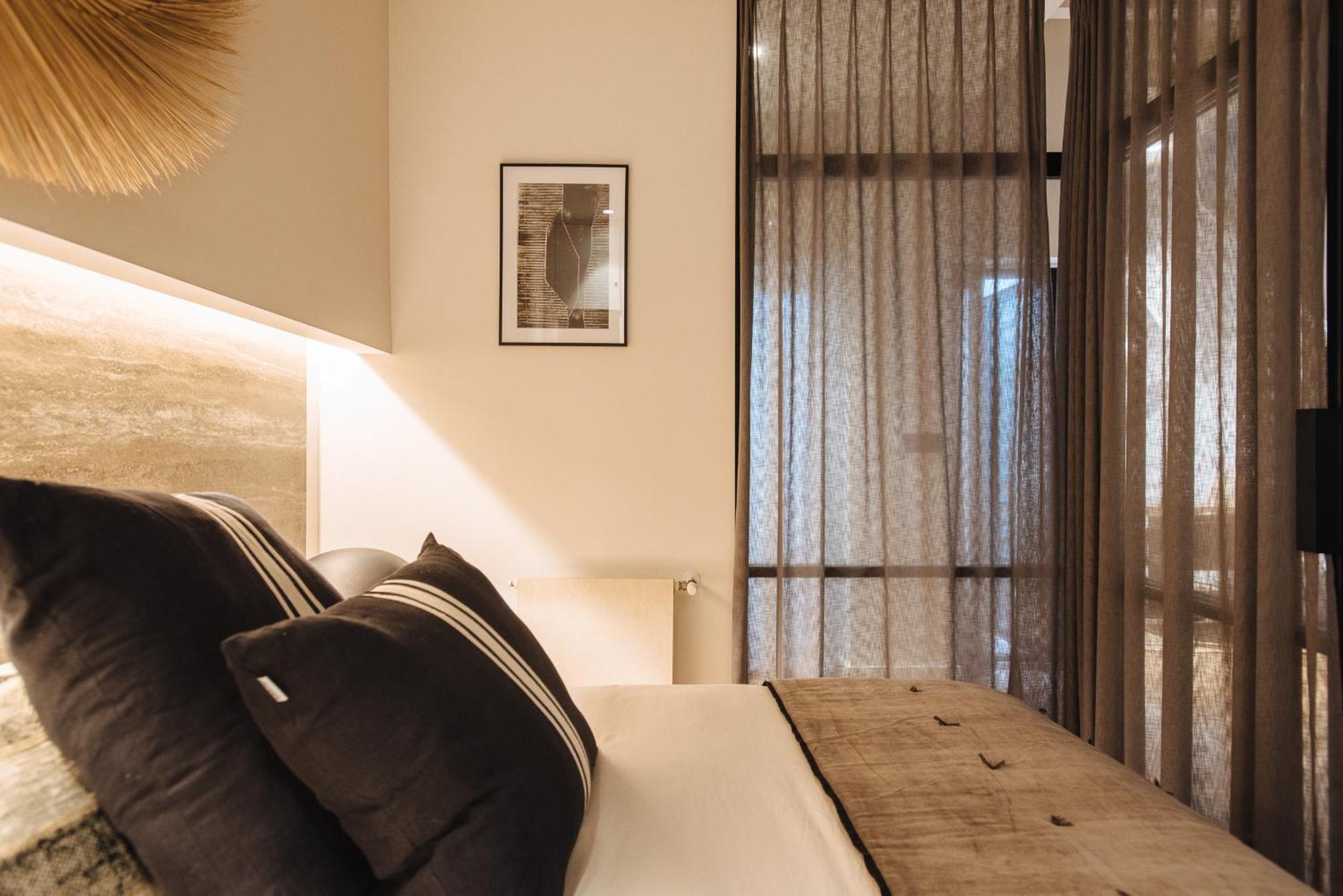 R26 Suites Sevilla 部屋 写真